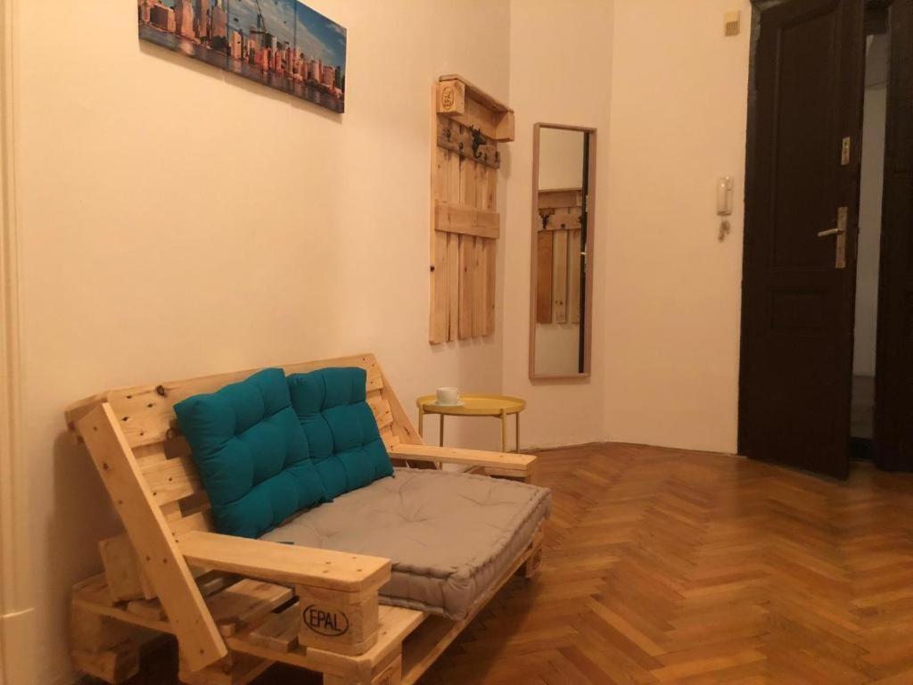 Apatrhostel Brno Bagian luar foto