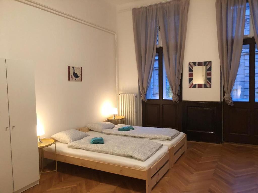Apatrhostel Brno Bagian luar foto