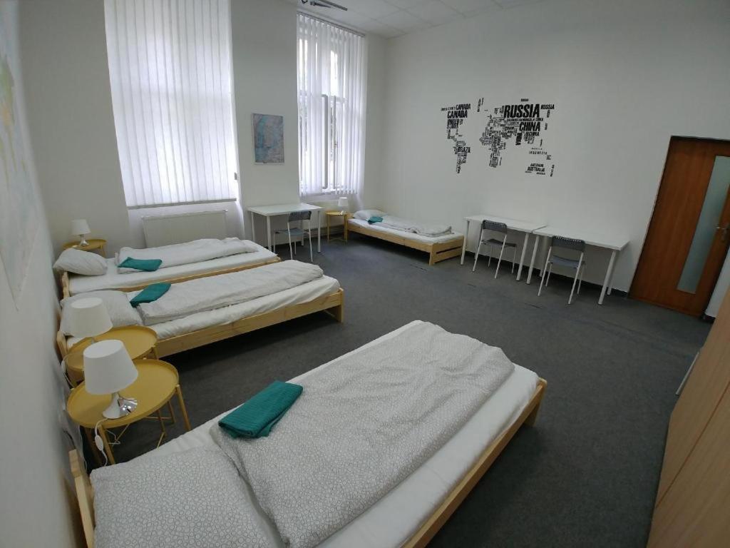 Apatrhostel Brno Bagian luar foto