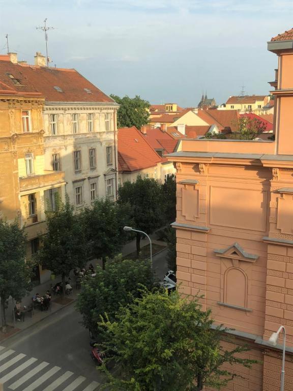 Apatrhostel Brno Bagian luar foto